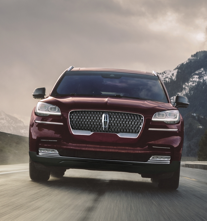 Lincoln® Luxury Hybrid Electric Vehicles Performance With Efficiency