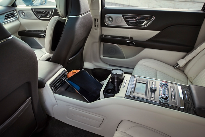 Lincoln Continental Black Label >> 2019 Lincoln Continental 80th Anniversary Coach Door ... Lincoln Continental Black Label >> 2019 Lincoln Continental 80th Anniversary Coach Door ...