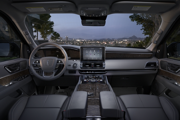 2020 Lincoln® Navigator 360° Photo & Video Gallery ...