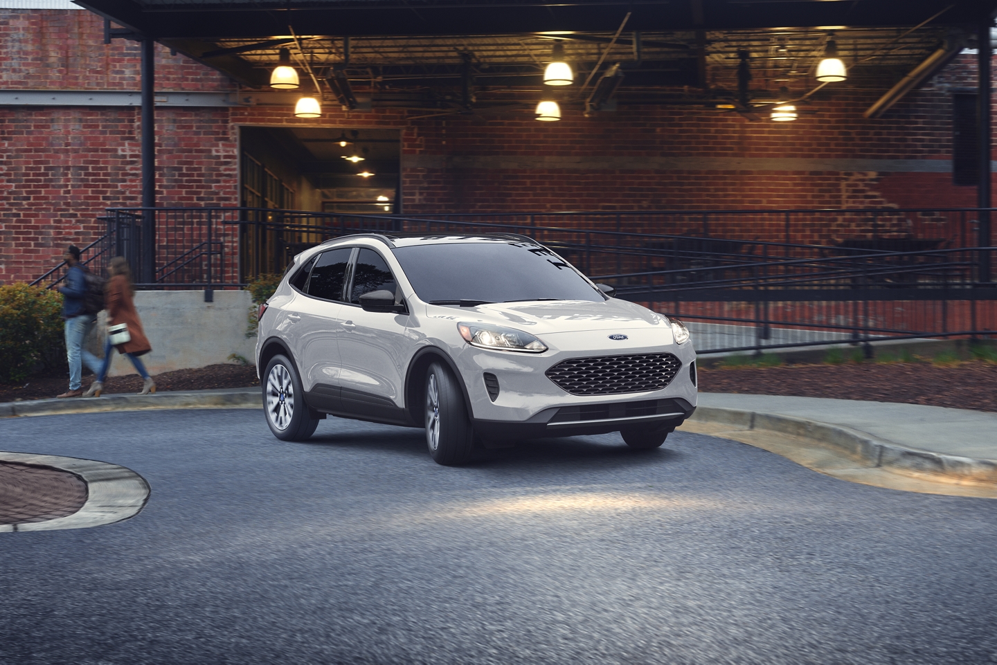 https://ford-h.assetsadobe.com/is/image/content/dam/vdm_ford/live/en_us/ford/nameplate/escape/2020/collections/dm/20_FRD_ESP_46642.tif?croppathe=1_3x2&wid=1440 [city] [state] [st]