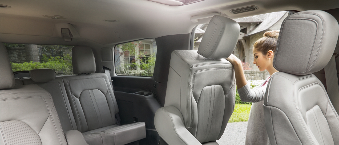 2019 Ford Expedition Suv Seating Features Ford Com