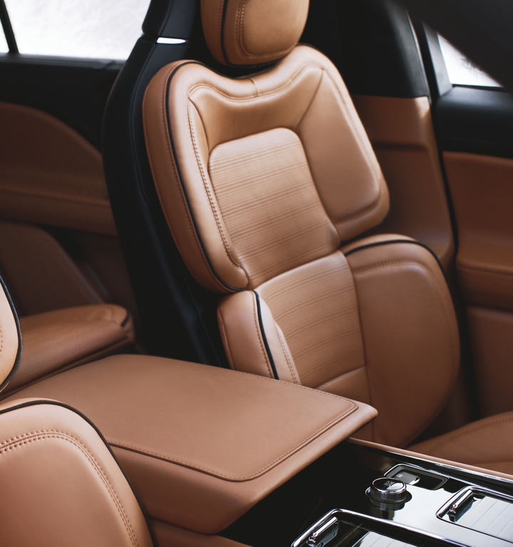 The AllNew 2020 Lincoln® Aviator Midsize Luxury SUV