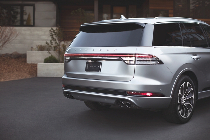 2020 Lincoln® Aviator 360° Photo & Video Gallery | Lincoln.com 2020 Lincoln® Aviator 360° Photo & Video Gallery | Lincoln.com