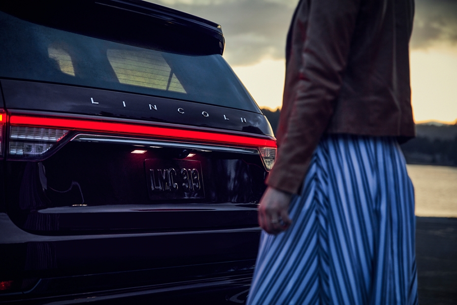 The All-New 2020 Lincoln® Aviator Design Features ...