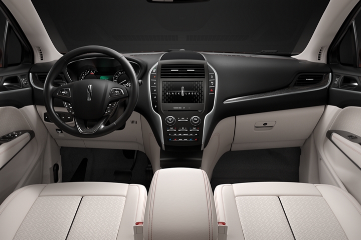 Collision Repair Center >> 2019 Lincoln MKC Black Label - Luxury Crossover - Lincoln.com Collision Repair Center >> 2019 Lincoln MKC Black Label - Luxury Crossover - Lincoln.com