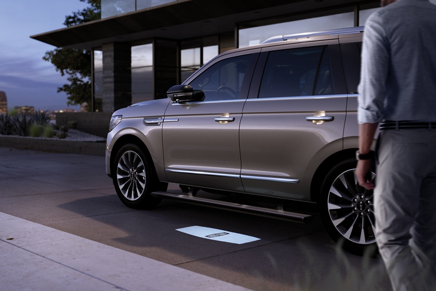 2020 Lincoln® Navigator Design Features